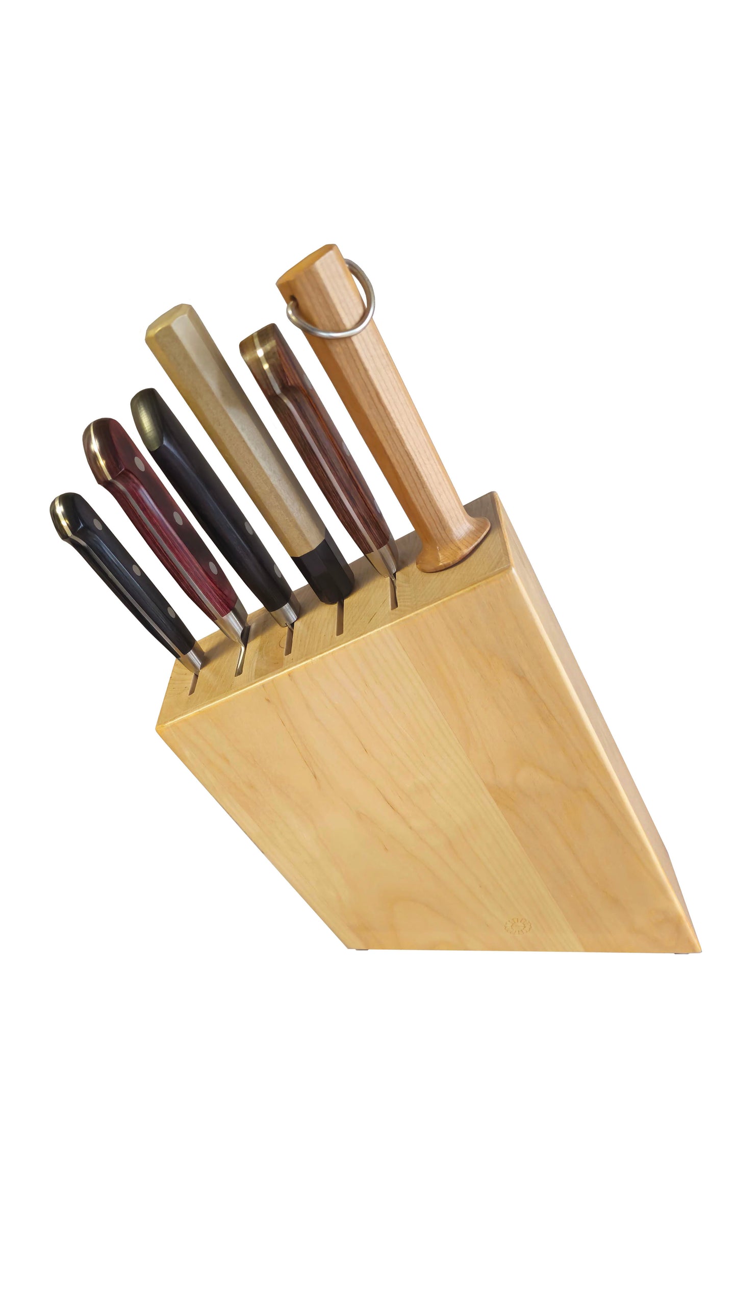 Chef Declan Horgan's curated Kikuichi block set, an 828 exclusive.