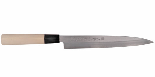 Kikuichi Cutlery Kasumitogi Series Yanagi. Sashimi knife made of white #3 carbon steel.  Available in sizes 21 cm, 24 cm, 27 cm, 30 cm, 33 cm and 36 cm.